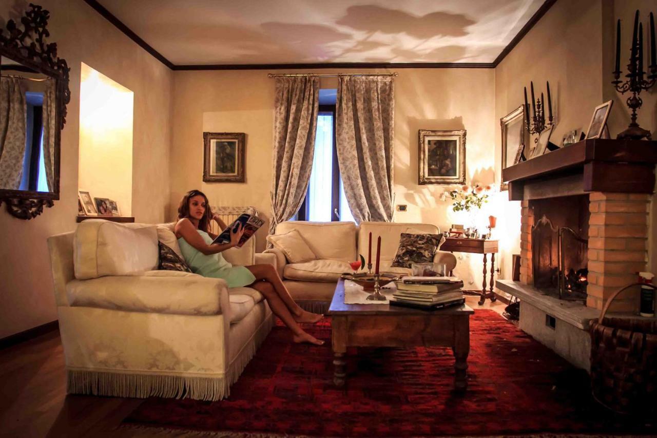 Cascina Cologna Bed and Breakfast Galbiate Εξωτερικό φωτογραφία